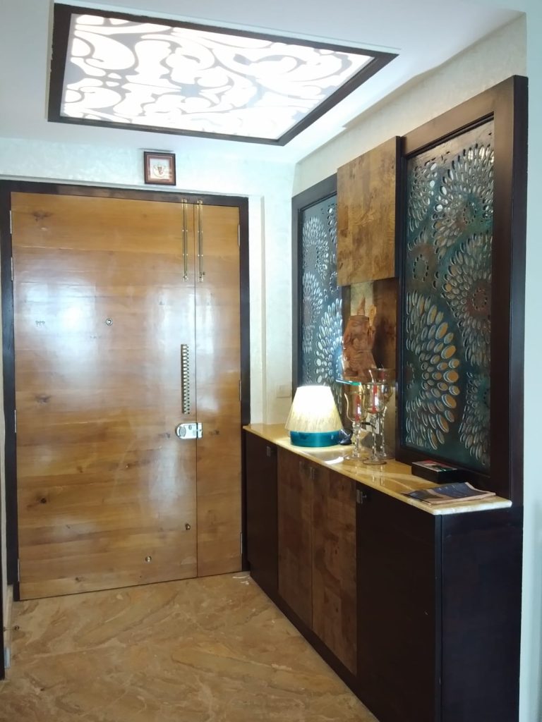 The magnificent entrance.