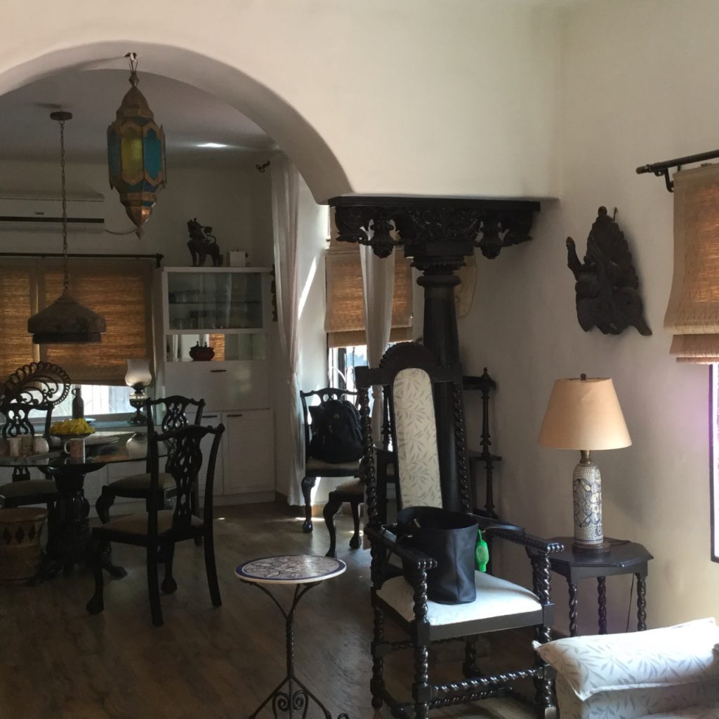 A cozy dining area